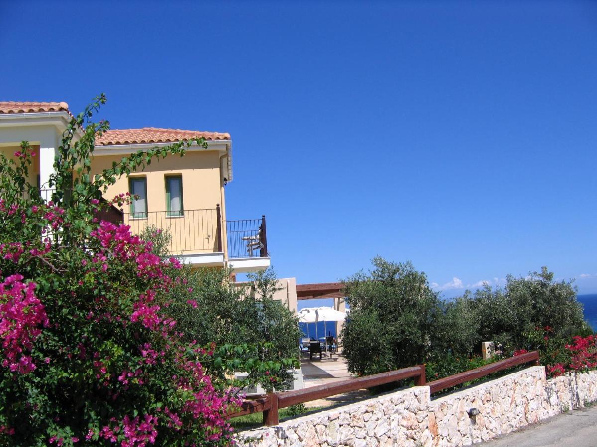 Livadaki Village Hotel Skala  Exteriör bild