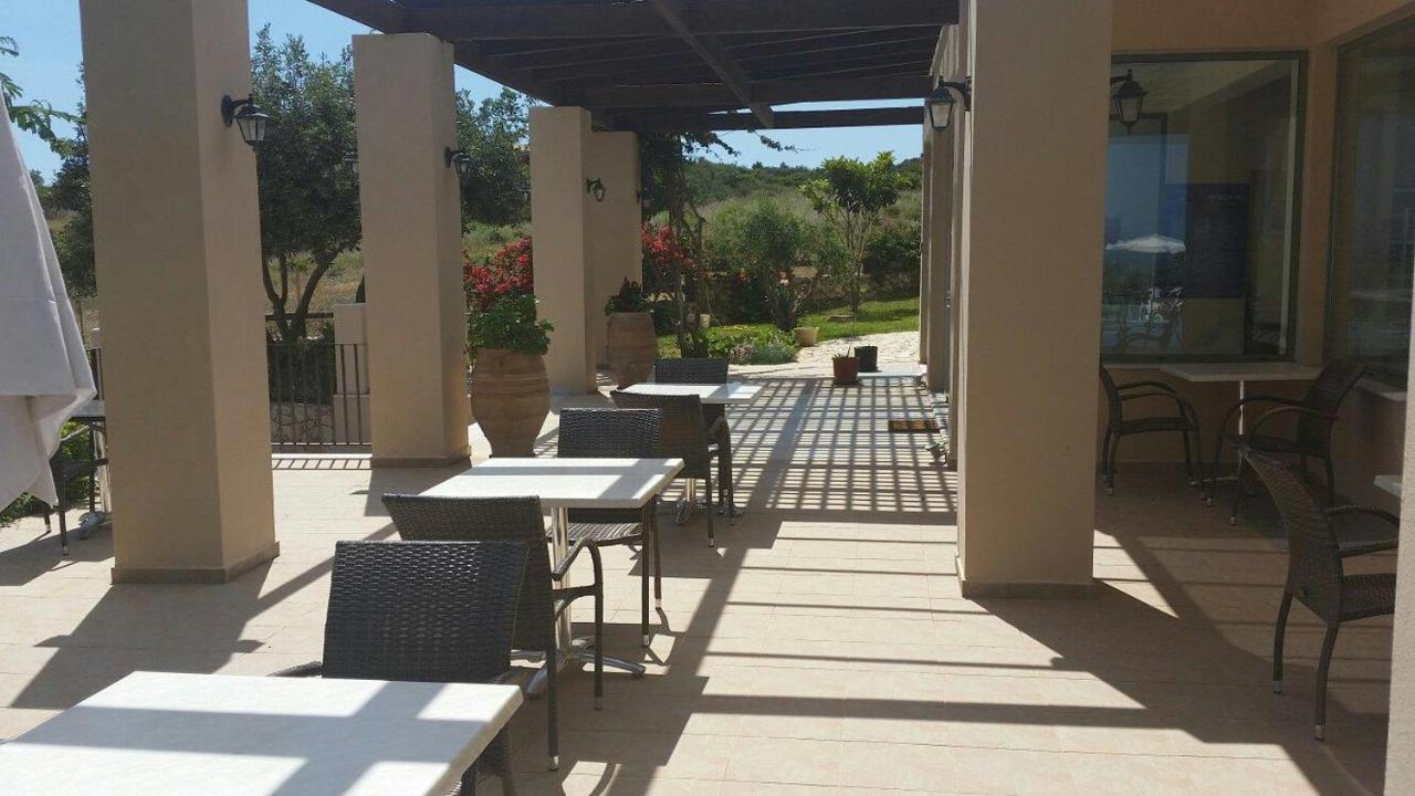 Livadaki Village Hotel Skala  Exteriör bild