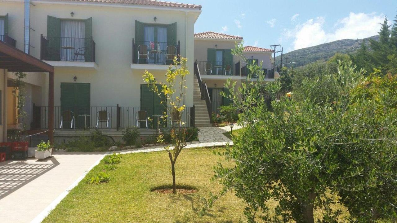 Livadaki Village Hotel Skala  Exteriör bild