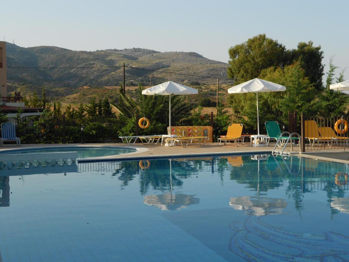 Livadaki Village Hotel Skala  Exteriör bild